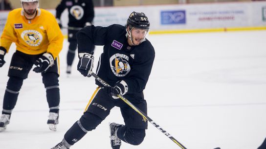 Penguins re-sign Di Pauli to one-year deal taken at Highmark Stadium (Courtesy of Point Park University)