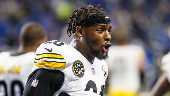 Bell: Contract talks 'a lot closer' than last year taken at Rooney Complex (Steelers)