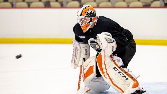 Flyers sure sound like they'll stick with Elliott taken at PPG Paints Arena (Penguins)