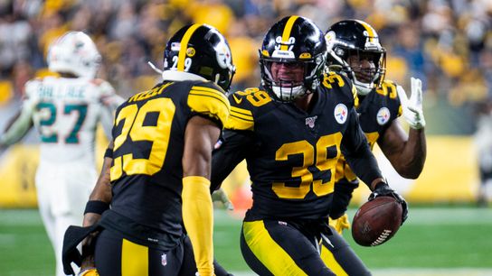 Fitzpatrick lets play do talking vs. old mates ☕ taken at Heinz Field (Steelers)