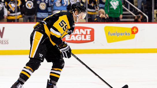 Guentzel undergoes shoulder surgery taken in Cranberry, Pa. (Penguins)