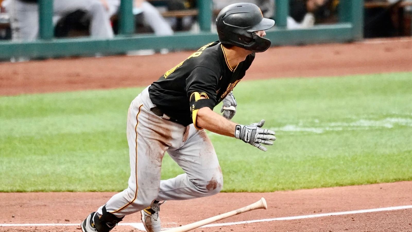 Pirates earn doubleheader sweep over Cardinals