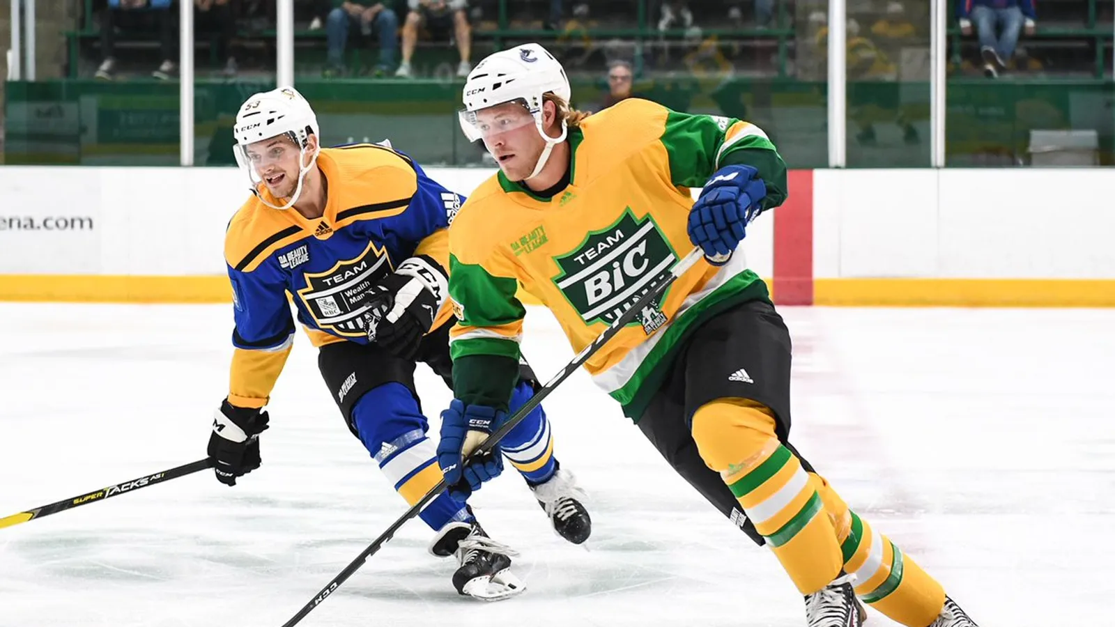 Da Beauty League: Guentzel scores on opening night taken at PPG Paints Arena (Courtesy of Point Park University)