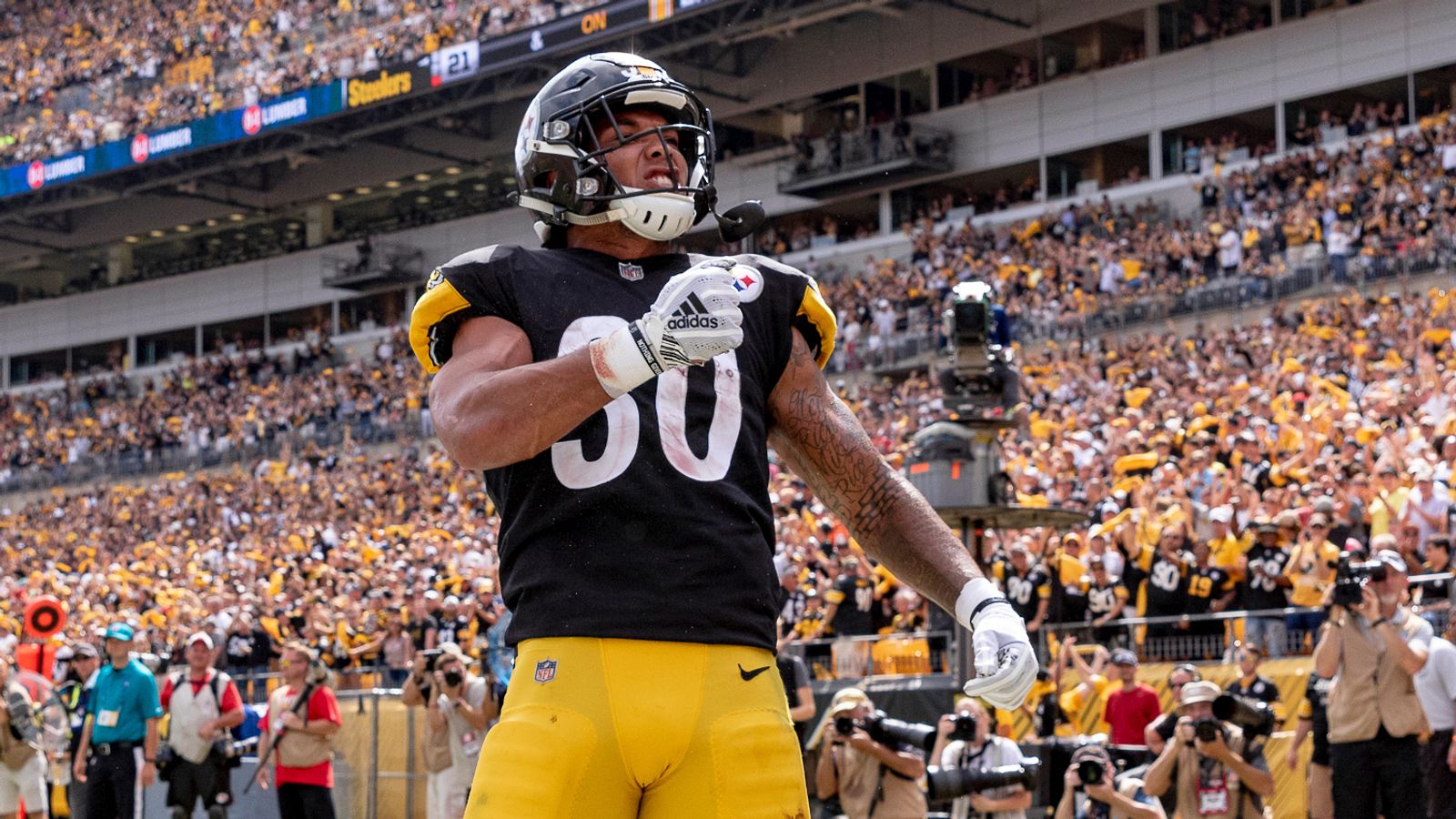 Steelers' James Conner says doctors gave him a week to live at