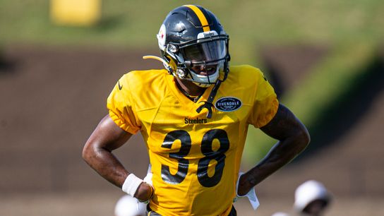 Carter's Classroom: Versatile Kelly fits new DB mold ☕ taken in Latrobe, Pa. (Steelers)