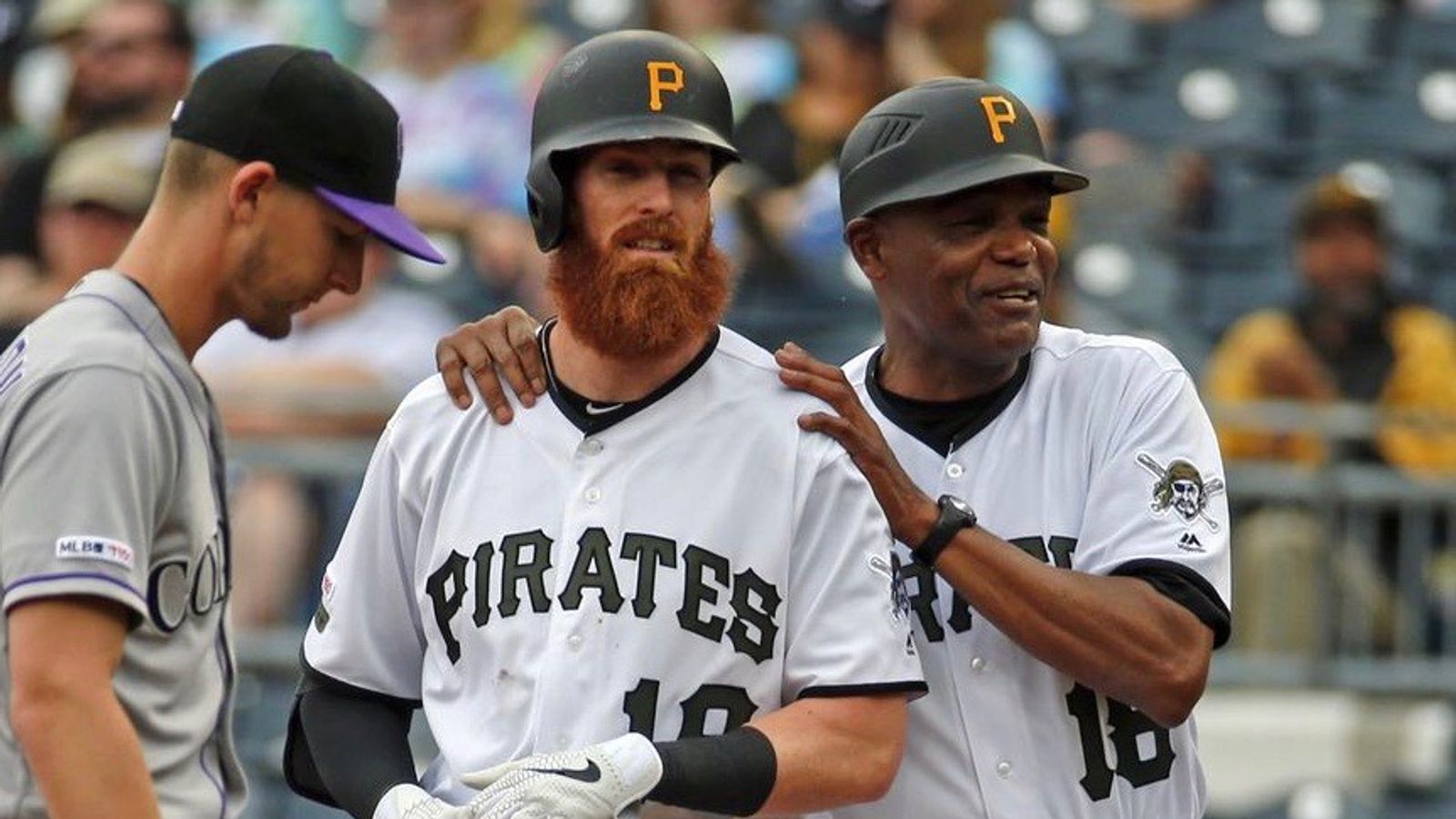Omar Moreno  Pittsburgh pirates baseball, Pirates baseball, Mlb pirates