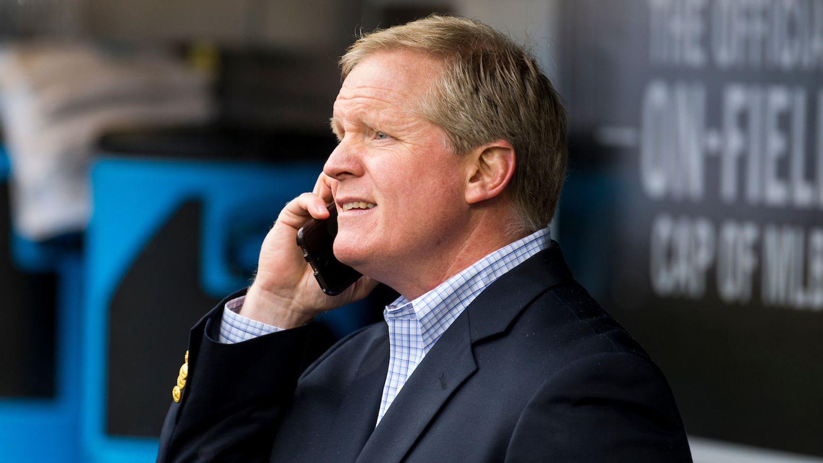 Pittsburgh Pirates fire manager Clint Hurdle, keep GM Neal Huntington 