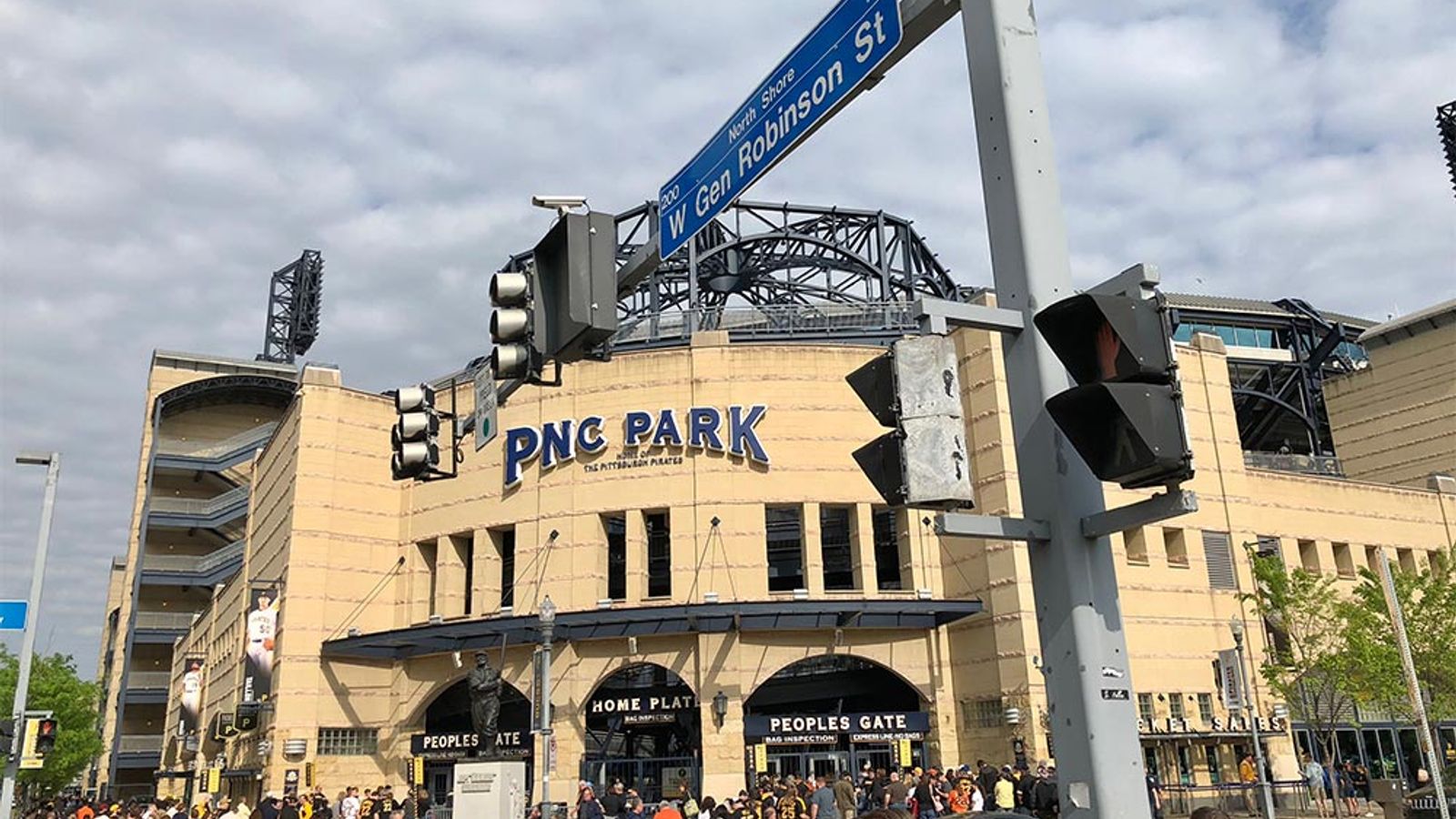PNC Park Tour, Home of the Pittsburgh Pirates