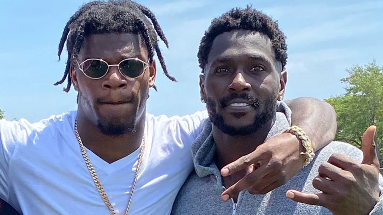 Antonio Brown works out with Baltimore Ravens' Lamar Jackson 