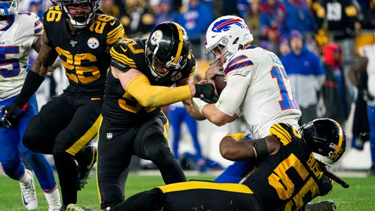 Carter's Classroom: Presenting 2019 Tackle Awards ☕ taken at Rooney Complex (Steelers)