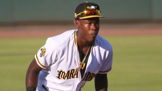 Giant shortstop Cruz has giant goal for 2020 taken in Bradenton, Fla. (Pirates)