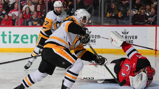 Penguins muster just 12 shots in shutout loss taken Newark, N.J.. Photo by GETTY