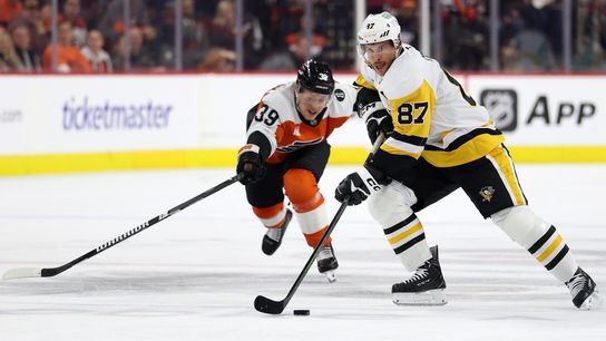 LIVE: Penguins 0, Flyers 0, first intermission taken in Philadelphia. Photo by GETTY