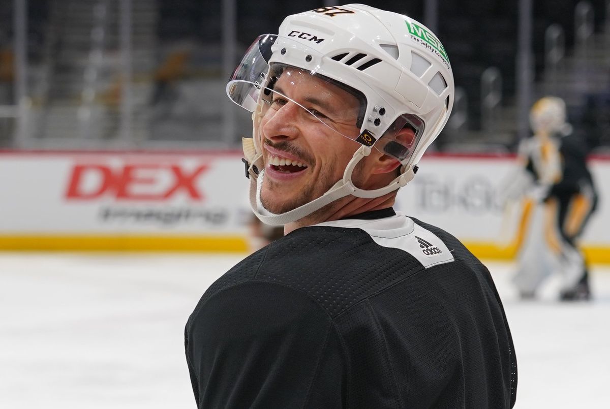 Sidney Crosby at the Penguins' morning skate in Washington, D.C. on Thursday.