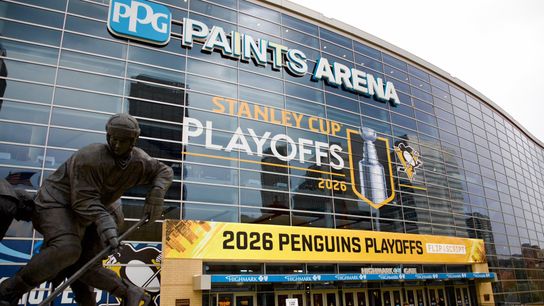 LIVE: Penguins 0, Flyers 0, first period taken in Pittsburgh. Photo by PENGUINS