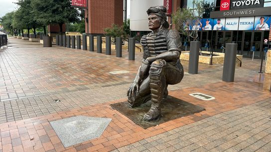 LIVE: Pirates 4, Rangers 2, sixth inning taken Arlington, Texas