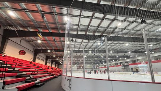 Final: Penguins practice taken Raleigh, N.C.. Photo by TAYLOR HAASE / DKPS